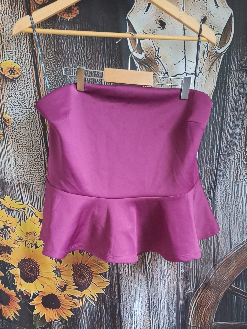 Forever 21 Strapless Peplum Top in Magenta